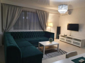 Luxury-Aprt ASTORIA RESIDENCE LAKE